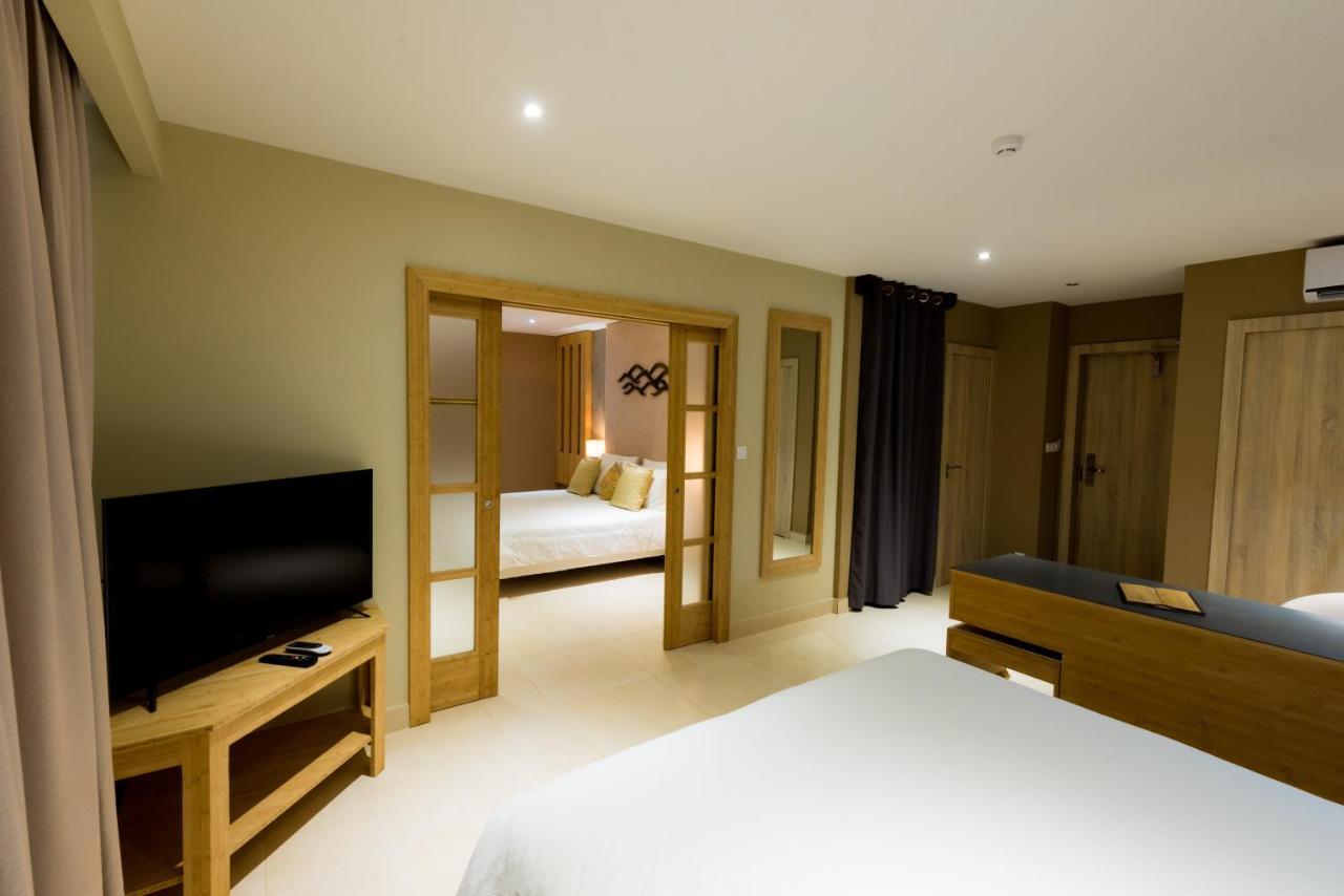 Baobab Tree Hôtel&Spa Mahajanga Ngoại thất bức ảnh