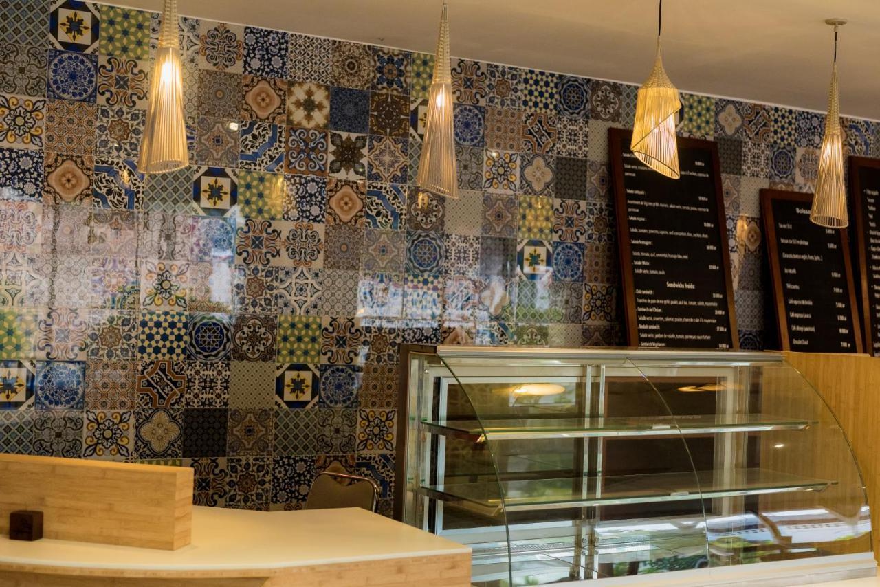 Baobab Tree Hôtel&Spa Mahajanga Ngoại thất bức ảnh