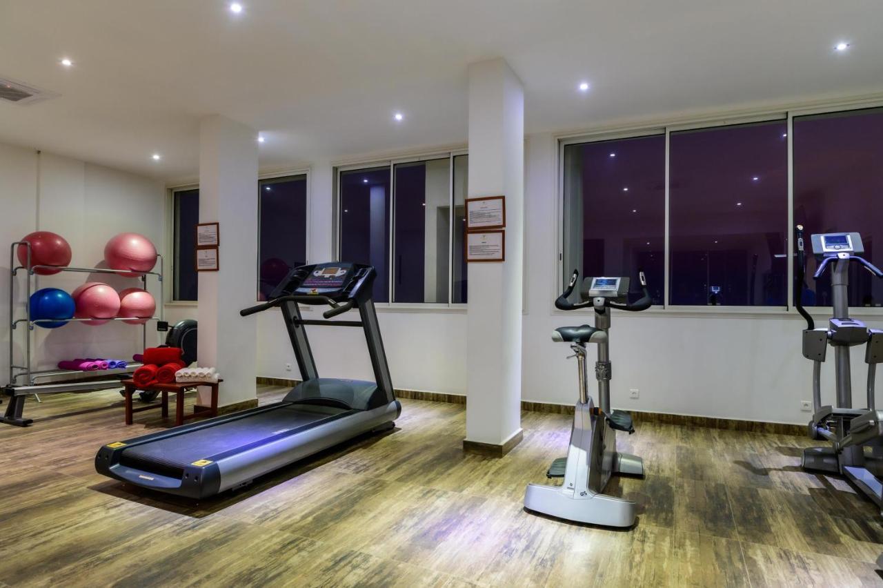 Baobab Tree Hôtel&Spa Mahajanga Ngoại thất bức ảnh