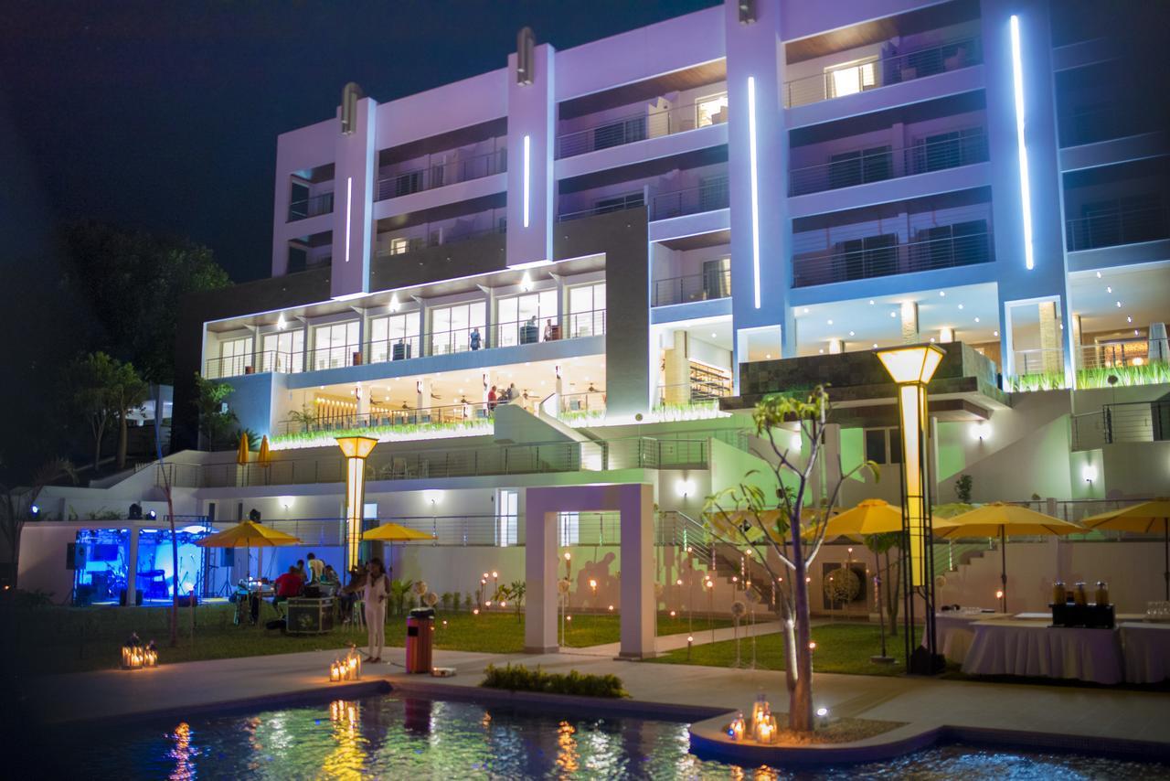 Baobab Tree Hôtel&Spa Mahajanga Ngoại thất bức ảnh